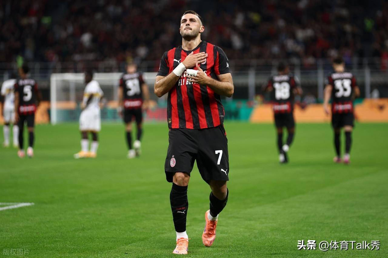 问鼎娱乐转会期意大利杯传出新动向，皇家马德里防线松动，管理层表态——信心回归，身体对抗强度拉满的简单介绍